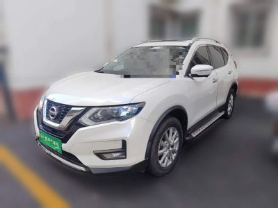 Nissan X-Trail, 2021 г., белый, 40 000 км Nissan X-Trail, 2021 г., белый, 58 200 км