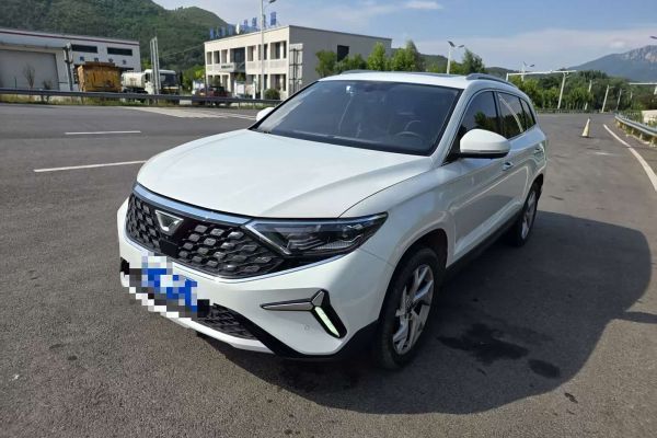 Jetta 捷达VS5, 2022 г., белый, 24 500 км Jetta 捷达VS7, 2024 г., белый, 19 000 км