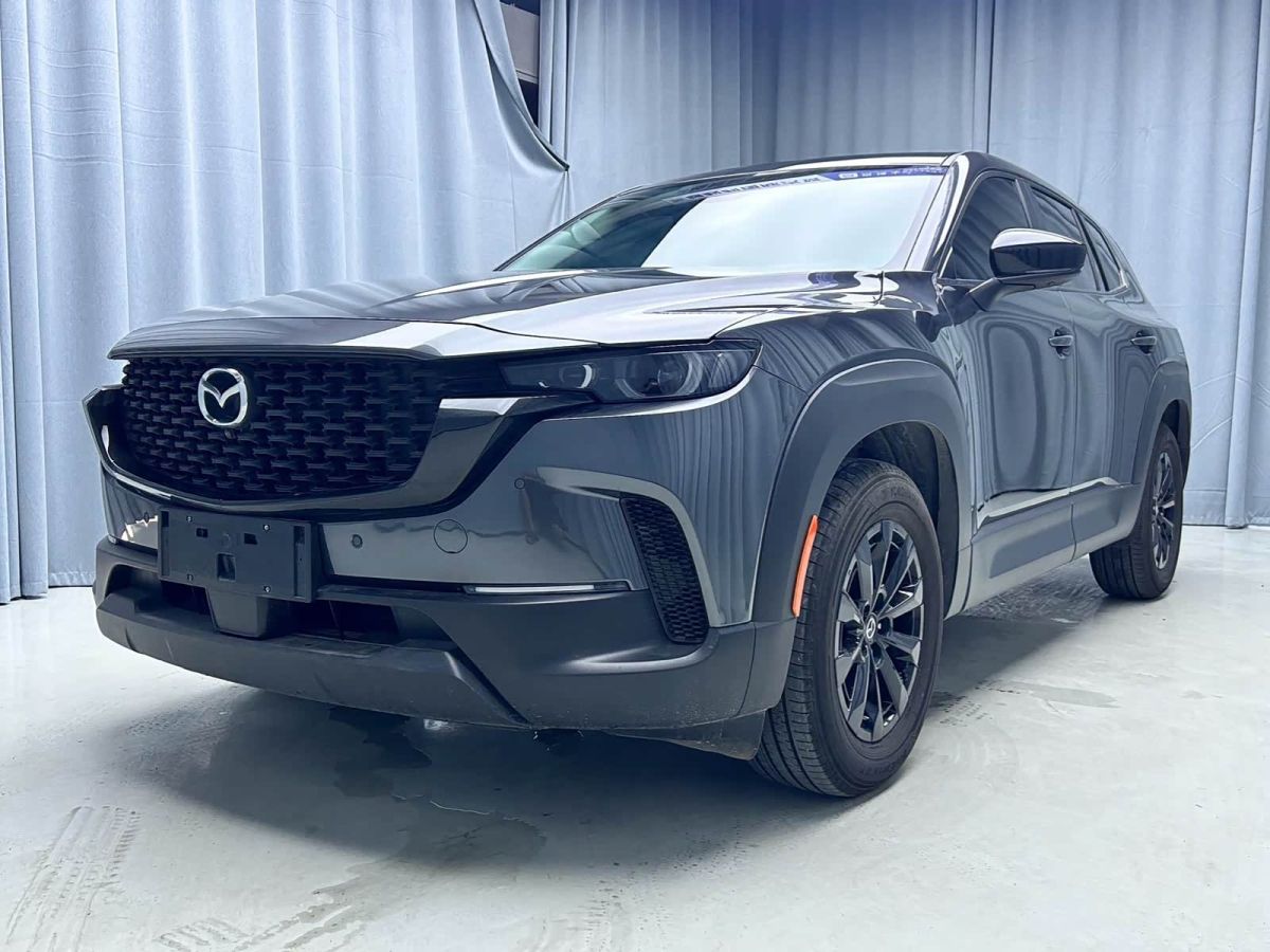 Mazda CX-50, 2024 г., серебристый / серый, 17 000 км Mazda 马自达CX-50行也, 2024 г., серебристый / серый, 17 000 км