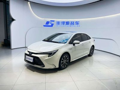 Toyota Levin, 2023 г., серебристый / серый, 36 000 км Toyota Levin, 2024 г., белый, 22 000 км
