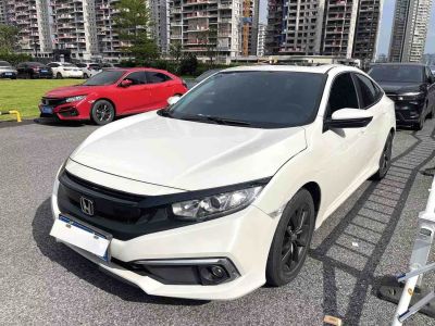 Citroen 凡尔赛C5 X, 2026 г., белый, 100 км Honda Civic, 2021 г., белый, 48 000 км