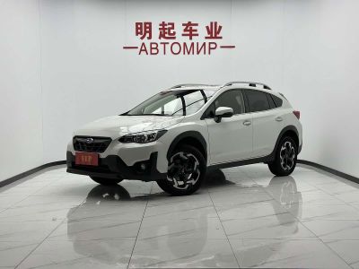 Subaru XV, 2021 г., белый, 40 100 км Subaru XV, 2023 г., белый, 30 000 км