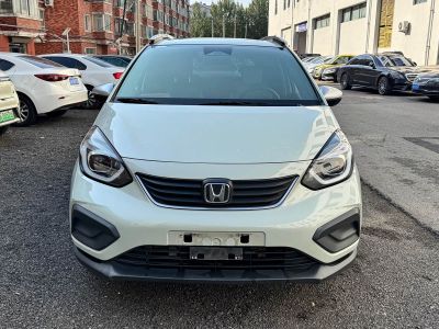 Honda Fit, 2022 г., белый, 49 000 км Honda 飞度, 2022 г., зелёный, 49 000 км
