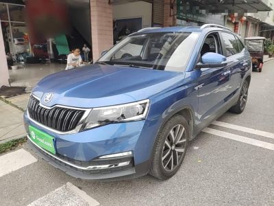 Skoda Kamiq, 2021 г., белый, 32 800 км Skoda 柯米克, 2021 г., синий, 54 400 км
