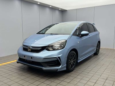 Honda Fit, 2023 г., белый, 50 600 км Honda 飞度, 2023 г., синий, 24 000 км