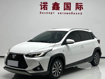 Toyota Yaris L (Чжисюань), 2022 г., красный / фиолетовый, 29 200 км Toyota Yaris L (Чжисюань), 2023 г., белый, 30 000 км