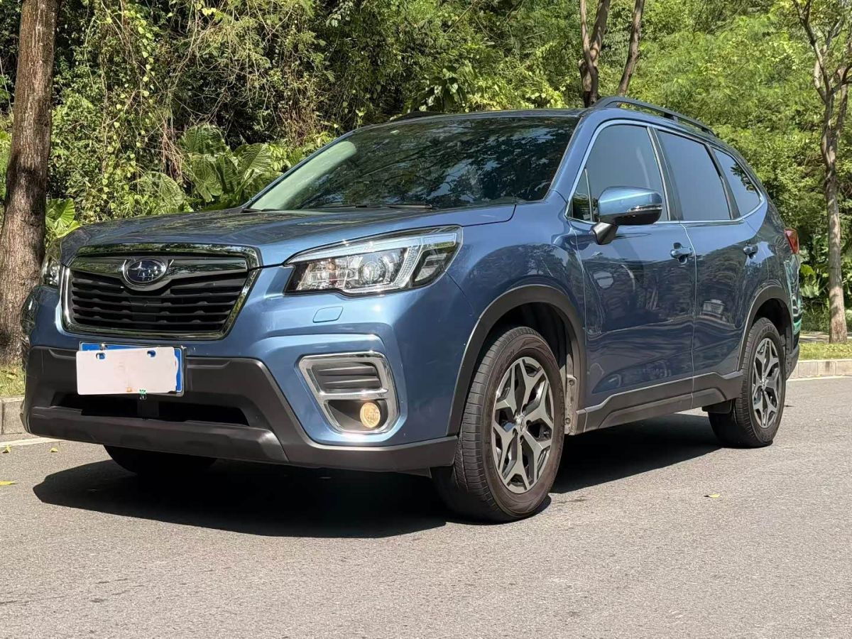 Subaru Forester, 2021 г., синий, 58 000 км Subaru 森林人, 2021 г., синий, 58 000 км