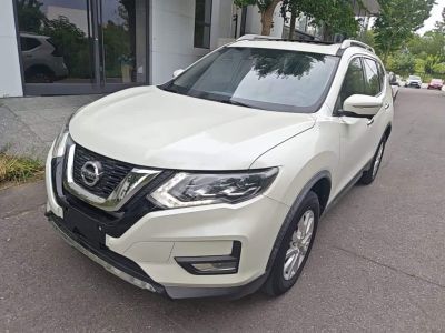 Nissan X-Trail, 2021 г., белый, 40 000 км Nissan X-Trail, 2021 г., белый, 69 900 км