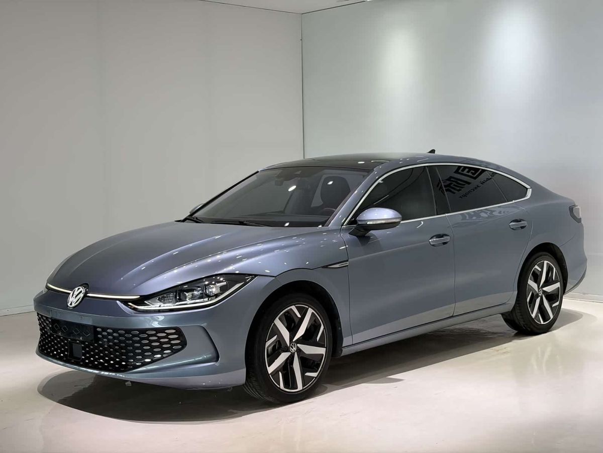 Volkswagen Lamando, 2022 г., синий, 33 000 км Volkswagen Lamando 2022 Lamando L 280TSI DSG комплектация «Кула»