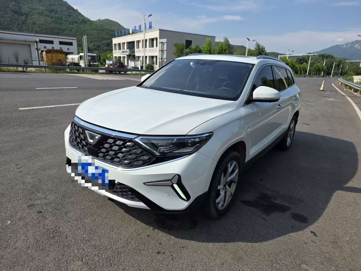 Jetta VS7, 2024 г., белый, 19 000 км Jetta 捷达VS7, 2024 г., белый, 19 000 км