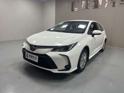 Toyota Corolla, 2024 г., белый, 80 000 км Toyota Corolla, 2026 г., белый, 400 км
