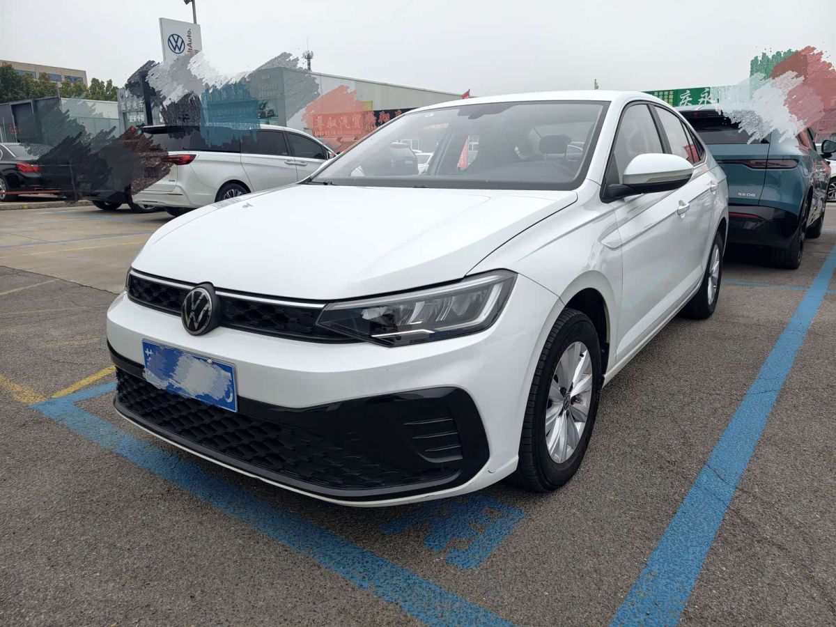 Volkswagen Lavida, 2024 г., белый, 75 000 км Volkswagen Lavida 2023 исполнение «Синьжуй» 1.5L автомат комплектация «Синьи»