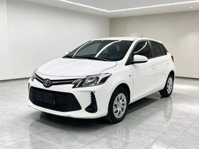 Toyota 威驰FS, 2022 г., белый, 12 400 км Toyota 威驰FS, 2022 г., белый, 21 000 км