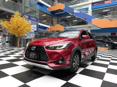 Toyota Yaris L (Чжисюань), 2022 г., красный / фиолетовый, 29 200 км Toyota Yaris L (Чжисюань), 2022 г., красный / фиолетовый, 49 000 км