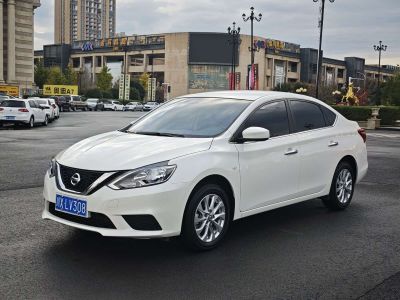 Nissan Sylphy, 2024 г., чёрный, 37 000 км Nissan Sylphy, 2025 г., белый, 11 000 км