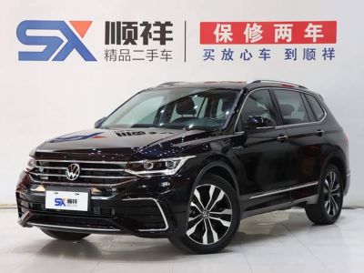 Volkswagen Tiguan L, 2021 г., чёрный, 31 900 км Volkswagen Tiguan L 2022 330TSI автомат одна ведущая ось R-Line комплектация «Юэсян»
