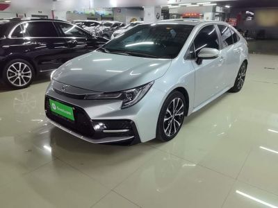Toyota Levin, 2022 г., жёлтый / оранжевый, 55 000 км Toyota Levin, 2022 г., серебристый / серый, 59 300 км