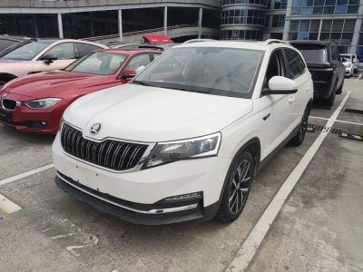 Skoda Kamiq, 2021 г., белый, 32 800 км Skoda 柯米克, 2021 г., белый, 75 400 км