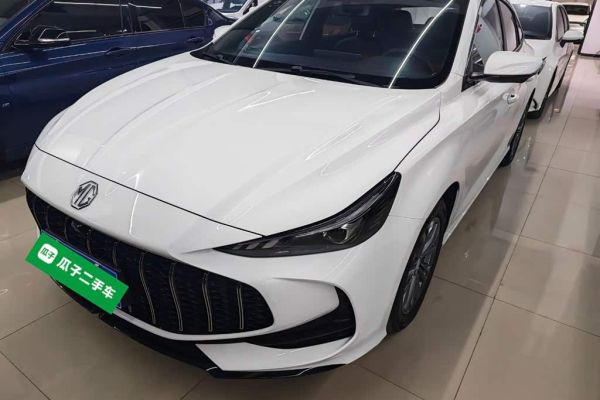 MG 5, 2021 г., чёрный, 42 200 км MG 5, 2026 г., белый, 100 км