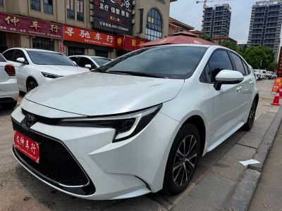 Toyota Levin, 2023 г., серебристый / серый, 36 000 км Toyota Levin, 2024 г., белый, 29 000 км