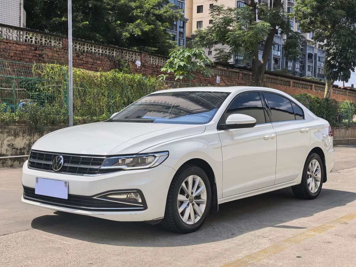 Volkswagen Bora, 2021 г., белый, 50 000 км Volkswagen Bora 2021 1.5L автомат Комфорт Чжилянь версия