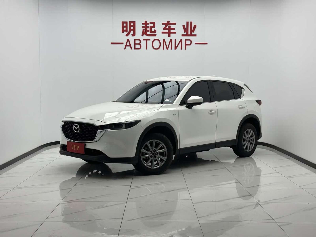 Mazda CX-5, 2024 г., белый, 40 000 км Mazda CX-5, 2024 г., белый, 40 000 км