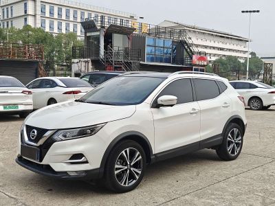 Nissan Qashqai, 2022 г., белый, 18 000 км Nissan 逍客, 2022 г., белый, 30 000 км