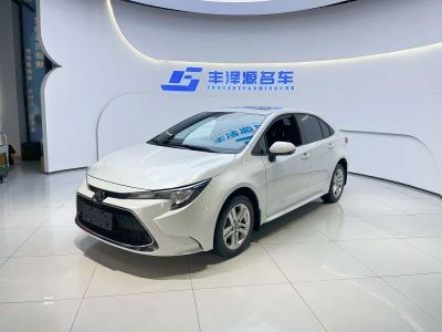 Toyota Corolla, 2024 г., белый, 80 000 км Toyota Levin, 2021 г., белый, 51 400 км