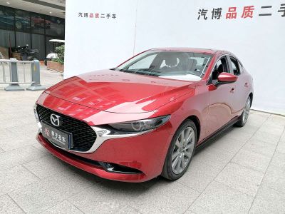 Mazda 3 Axela, 2025 г., белый, 15 600 км Mazda 马自达3 昂克赛拉, 2025 г., красный / фиолетовый, 18 000 км
