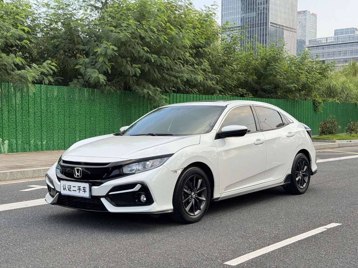 Honda Civic, 2021 г., белый, 74 000 км Honda Civic, 2021 г., белый, 74 000 км