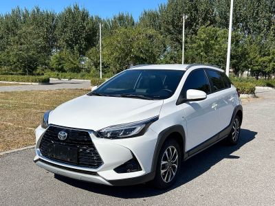 Toyota Yaris L (Чжисюань), 2022 г., белый, 12 000 км Toyota Yaris L (Чжисюань), 2022 г., белый, 28 000 км