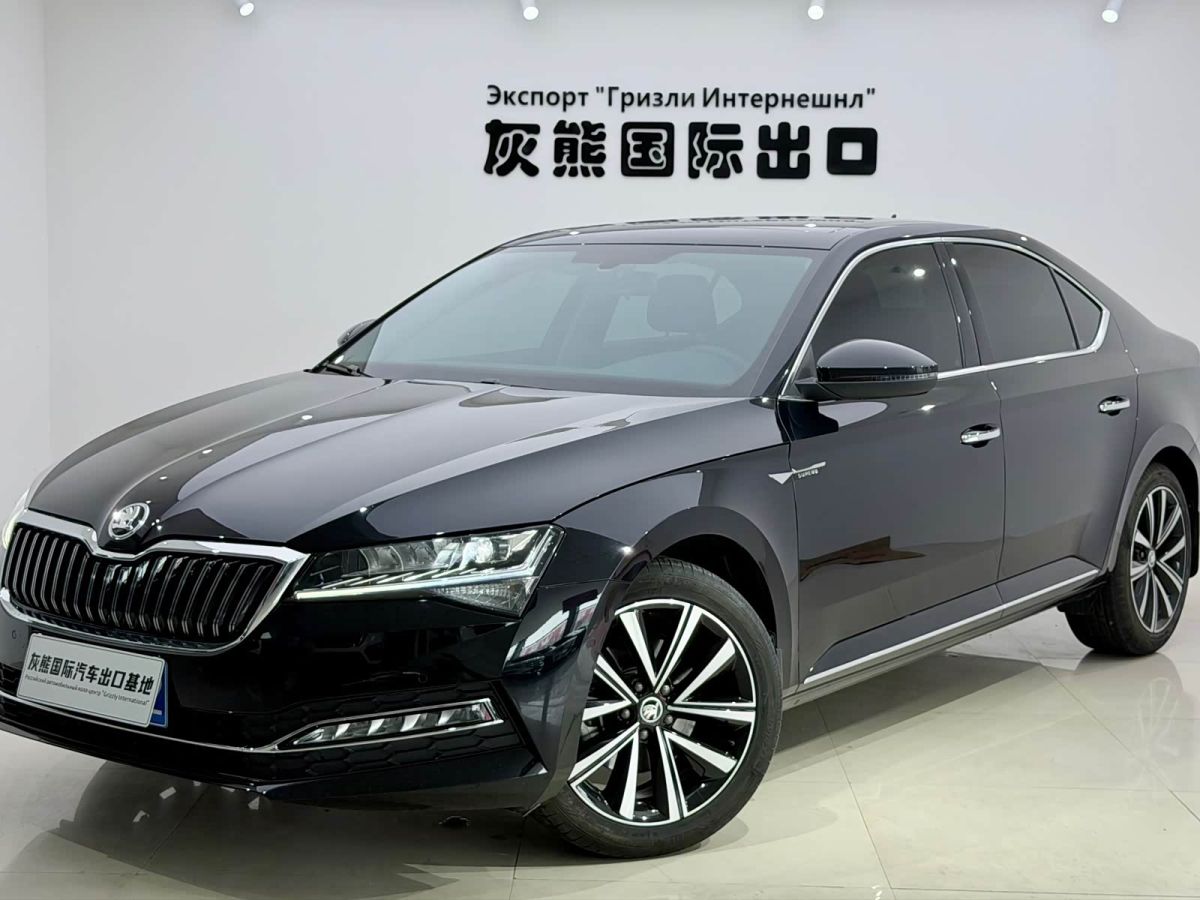 Skoda Superb, 2024 г., чёрный, 9 000 км Skoda 速派, 2024 г., чёрный, 9 000 км