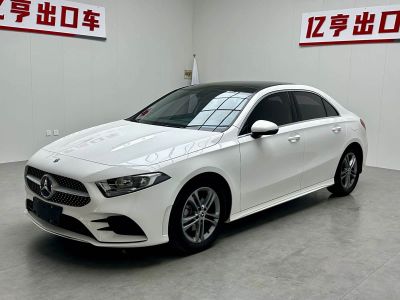 Mercedes-Benz A-Class, 2022 г., белый, 30 000 км Mercedes-Benz A-Class, 2022 г., белый, 36 000 км