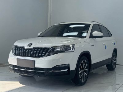 Skoda Kamiq, 2021 г., белый, 32 800 км Skoda 柯米克, 2022 г., белый, 22 000 км