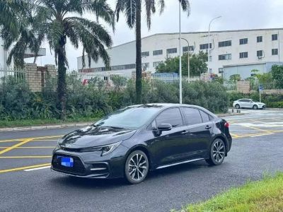 Toyota Levin, 2023 г., серебристый / серый, 36 000 км Toyota Levin, 2023 г., чёрный, 70 000 км