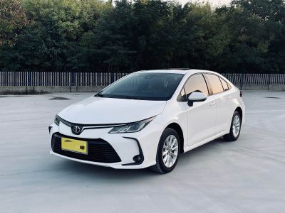 Toyota Corolla, 2022 г., белый, 25 000 км Toyota Corolla, 2022 г., белый, 46 000 км