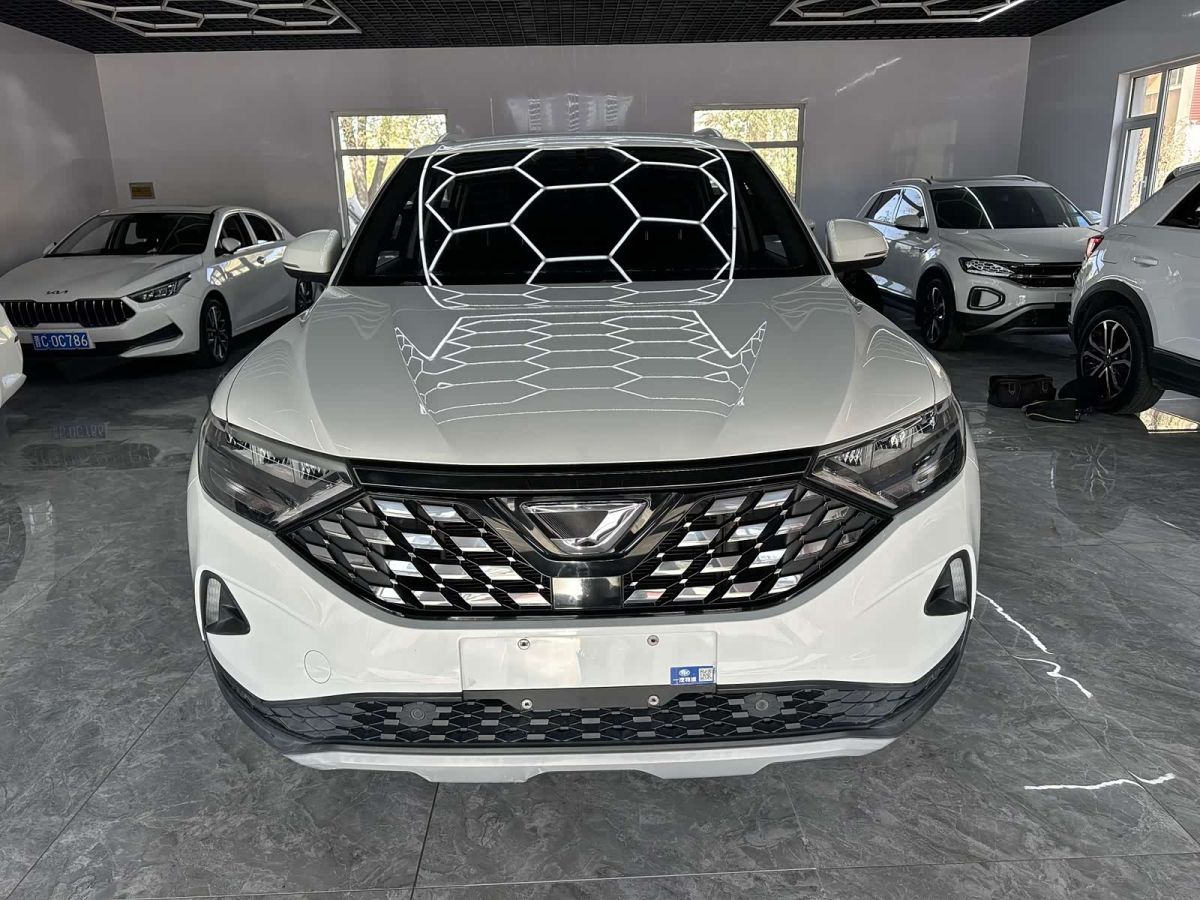 Jetta 捷达VS5, 2022 г., белый, 32 000 км Jetta 捷达VS5, 2022 г., белый, 32 000 км