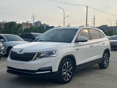 Skoda Kamiq, 2021 г., белый, 32 800 км Skoda 柯米克, 2022 г., белый, 20 000 км