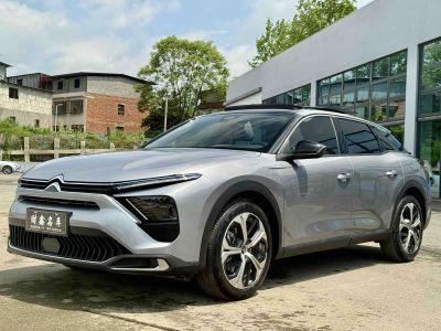 Citroen 凡尔赛C5 X, 2022 г., серебристый / серый, 64 200 км Citroen 凡尔赛C5 X, 2022 г., серебристый / серый, 8 000 км