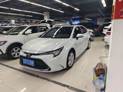 Toyota Corolla, 2024 г., белый, 80 000 км Toyota Levin, 2021 г., белый, 55 000 км