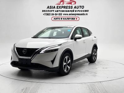 Nissan Qashqai, 2022 г., шампань / коричневый, 34 200 км Nissan 逍客, 2023 г., белый, 100 км