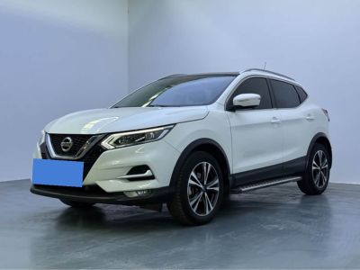 Nissan Qashqai, 2022 г., белый, 45 000 км Nissan 逍客, 2022 г., белый, 57 300 км