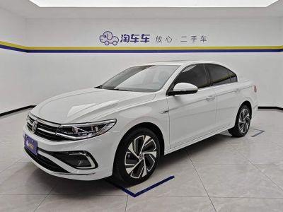 Volkswagen Bora, 2023 г., белый, 43 000 км Volkswagen Bora 2023 300TSI DSG комплектация «Цзуньсин»