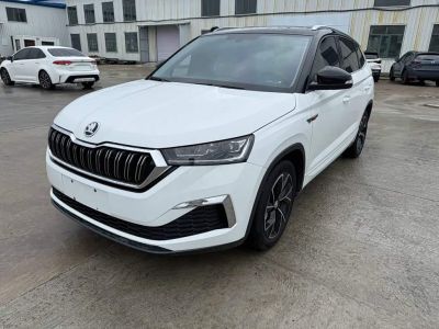 Skoda Kamiq, 2023 г., синий, 22 700 км Skoda 柯米克, 2024 г., белый, 17 000 км
