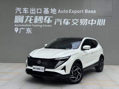 Nissan Qashqai, 2024 г., синий, 6 000 км Nissan 逍客, 2025 г., белый, 5 500 км