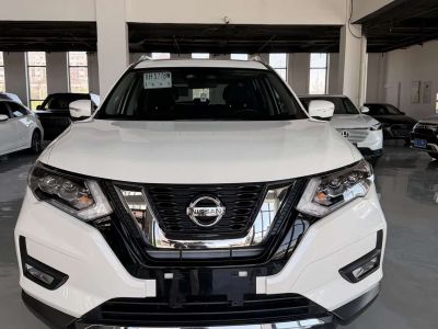 Nissan X-Trail, 2023 г., белый, 28 000 км Nissan X-Trail, 2023 г., белый, 41 000 км