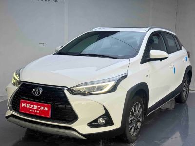 Toyota Yaris L (Чжисюань), 2022 г., красный / фиолетовый, 29 200 км Toyota Yaris L (Чжисюань), 2023 г., белый, 21 000 км