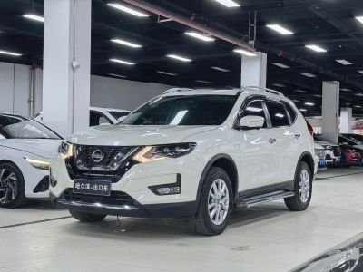 Nissan X-Trail, 2023 г., белый, 28 000 км Nissan X-Trail, 2023 г., белый, 53 000 км