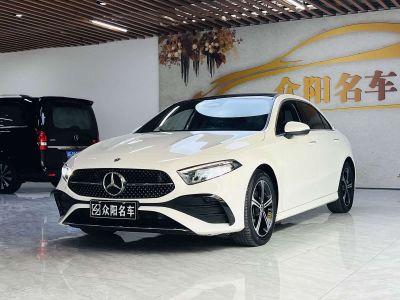 Mercedes-Benz A-Class, 2024 г., белый, 26 000 км Mercedes-Benz A级 2023 A 200 L комплектация «Стиль»