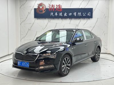Skoda Superb, 2024 г., чёрный, 8 500 км Skoda 速派, 2025 г., чёрный, 230 км